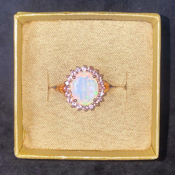 Rose Gold Opal Ring - Picture 1 of 3
